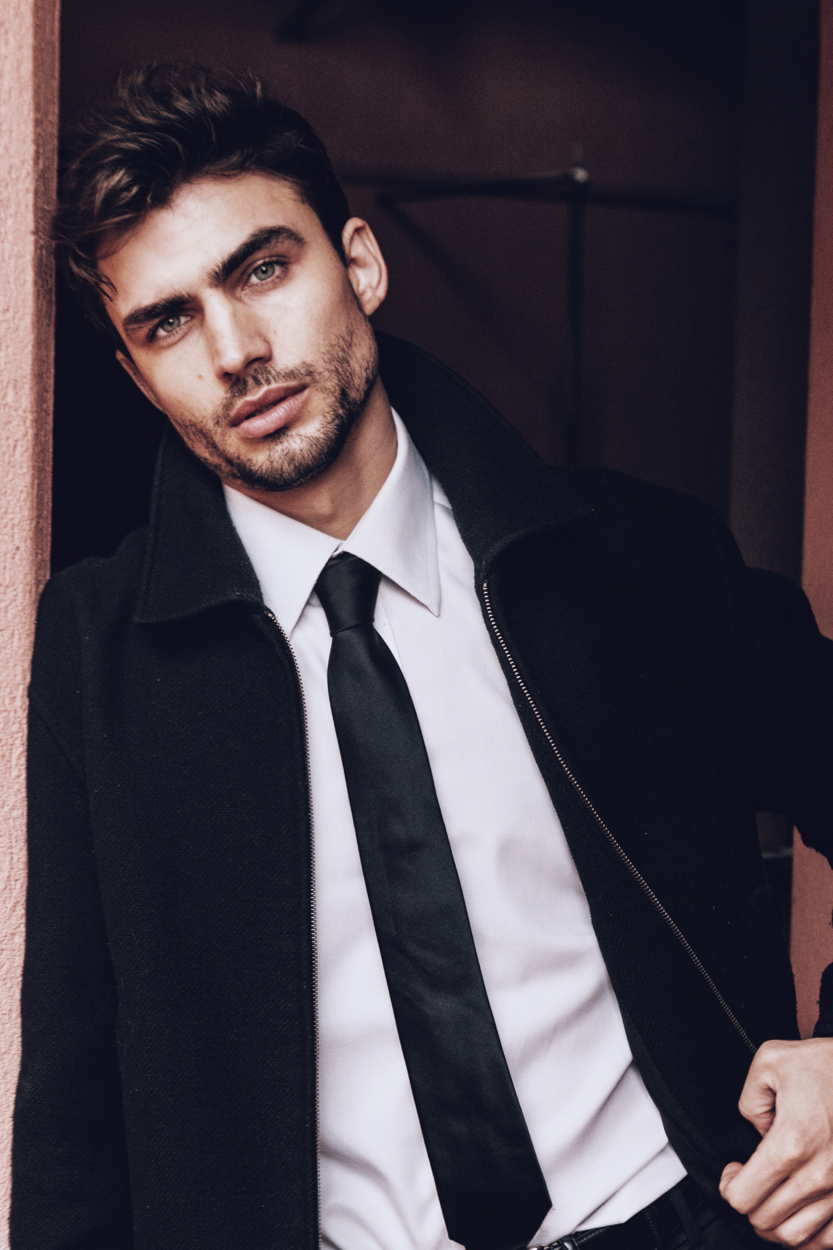 Dobri Dobrev look 40