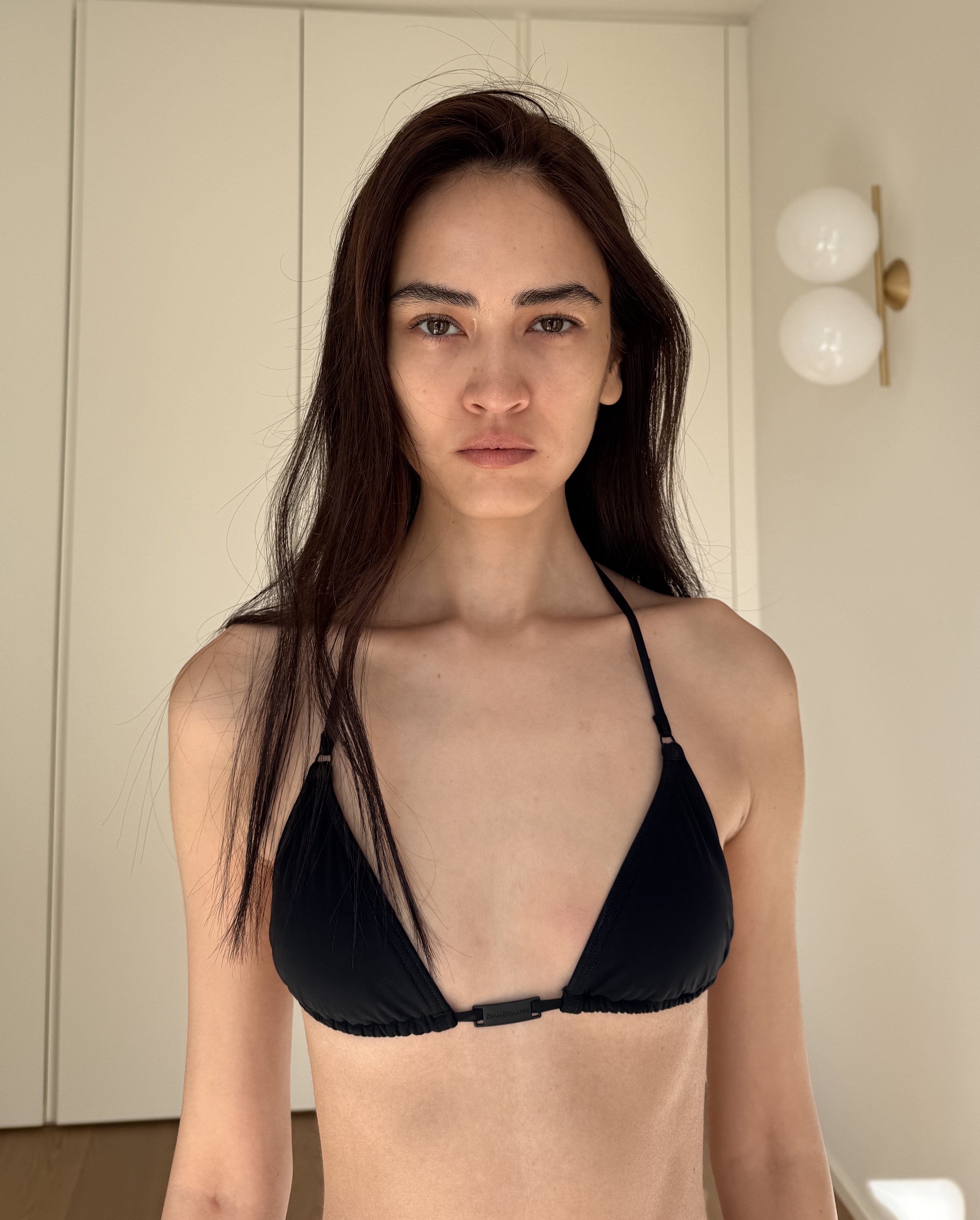 Nora Isaeva look 5