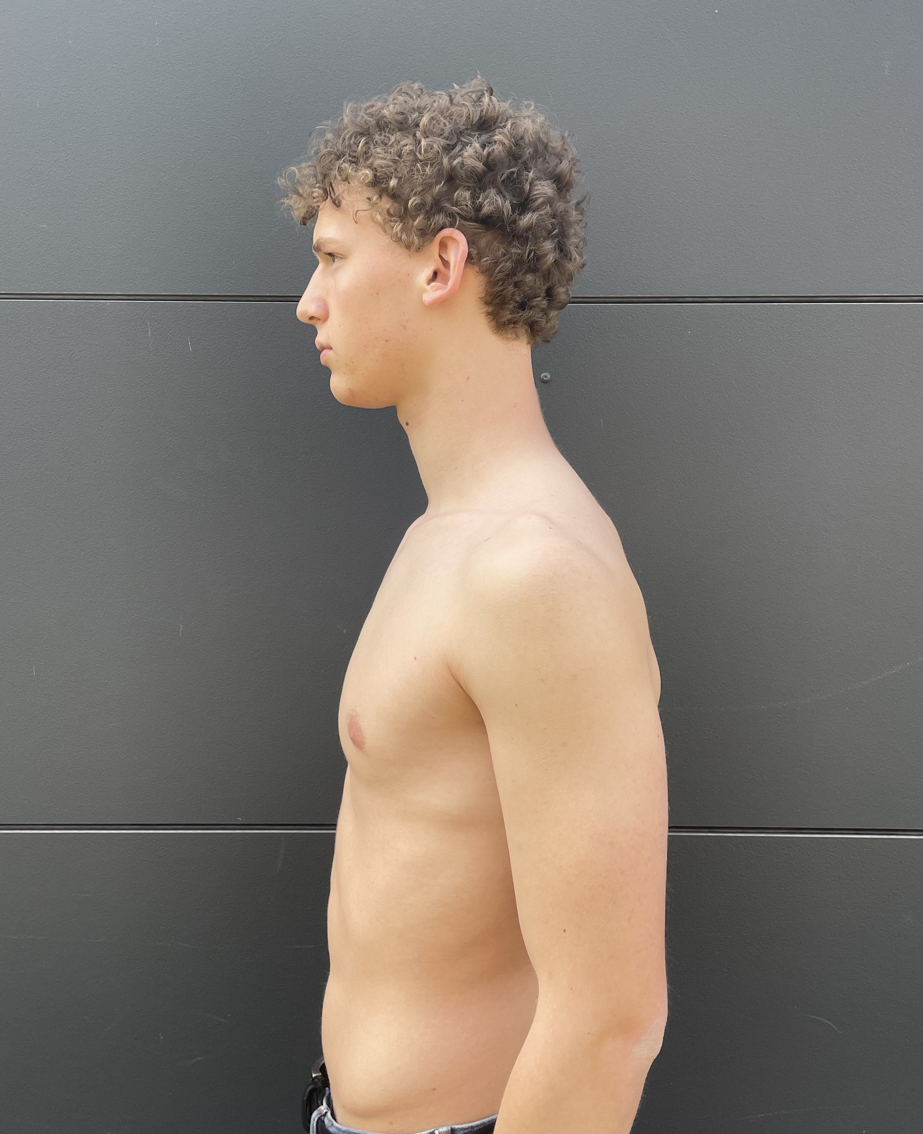 Samuel Schmid look 3
