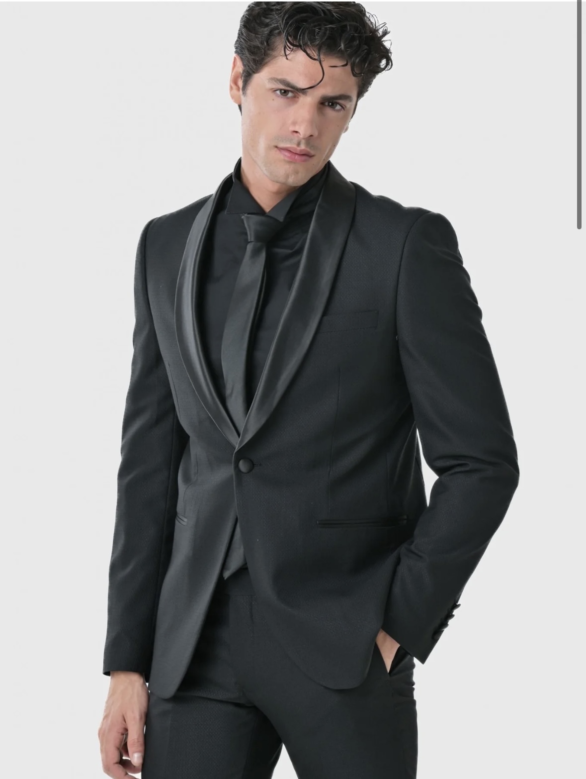 Vincenzo  Melisi look 2