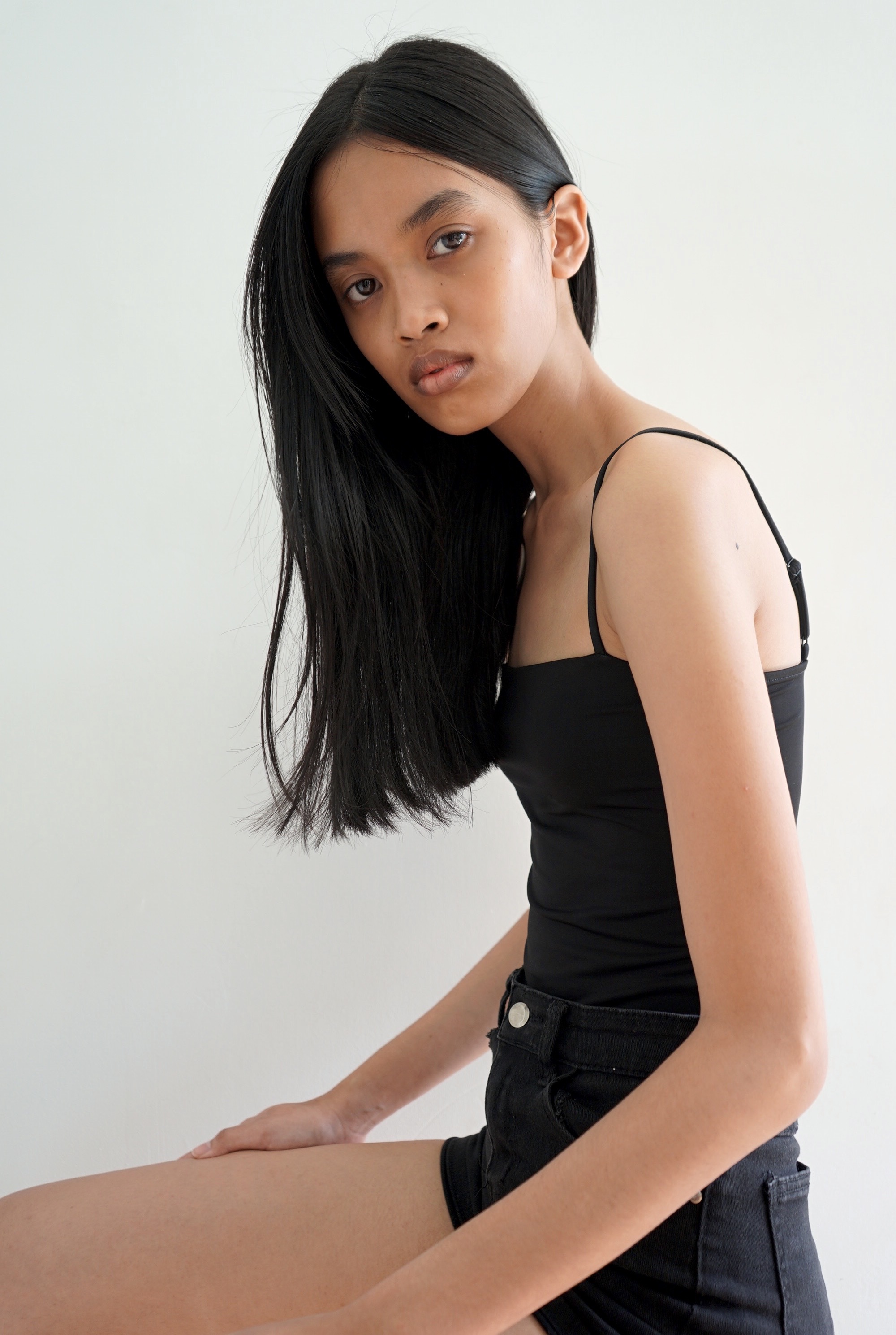 Risma Aulia look 8