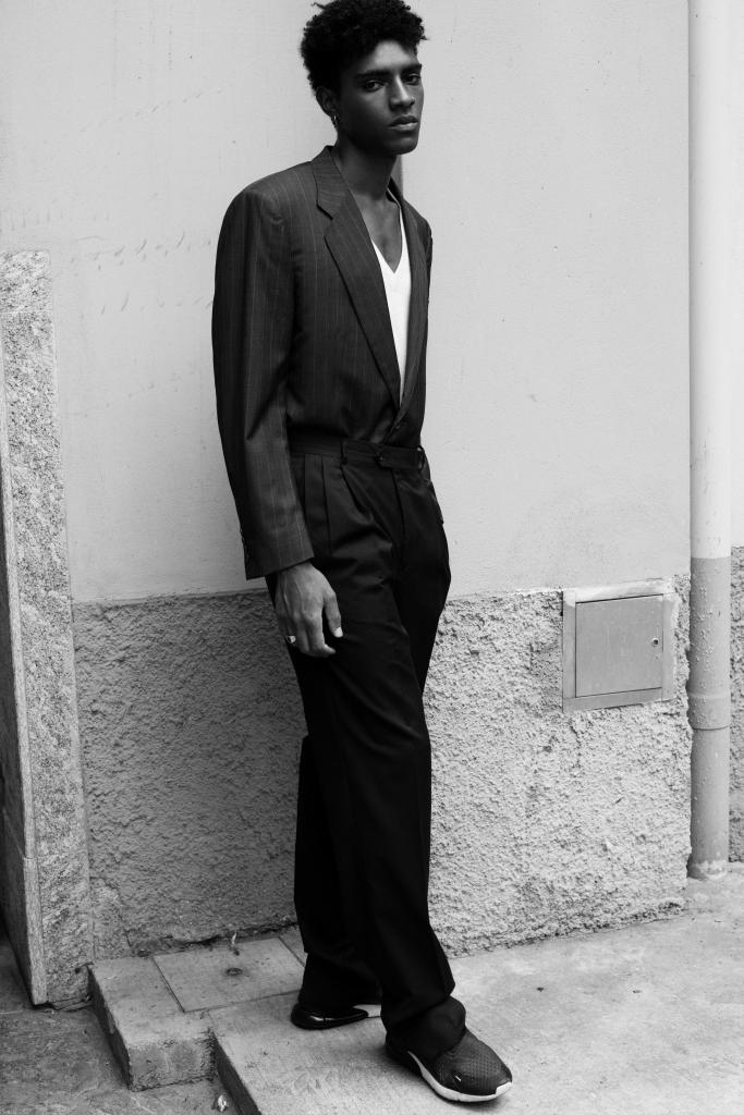 Emmanuel Maria  Leonardi look 19