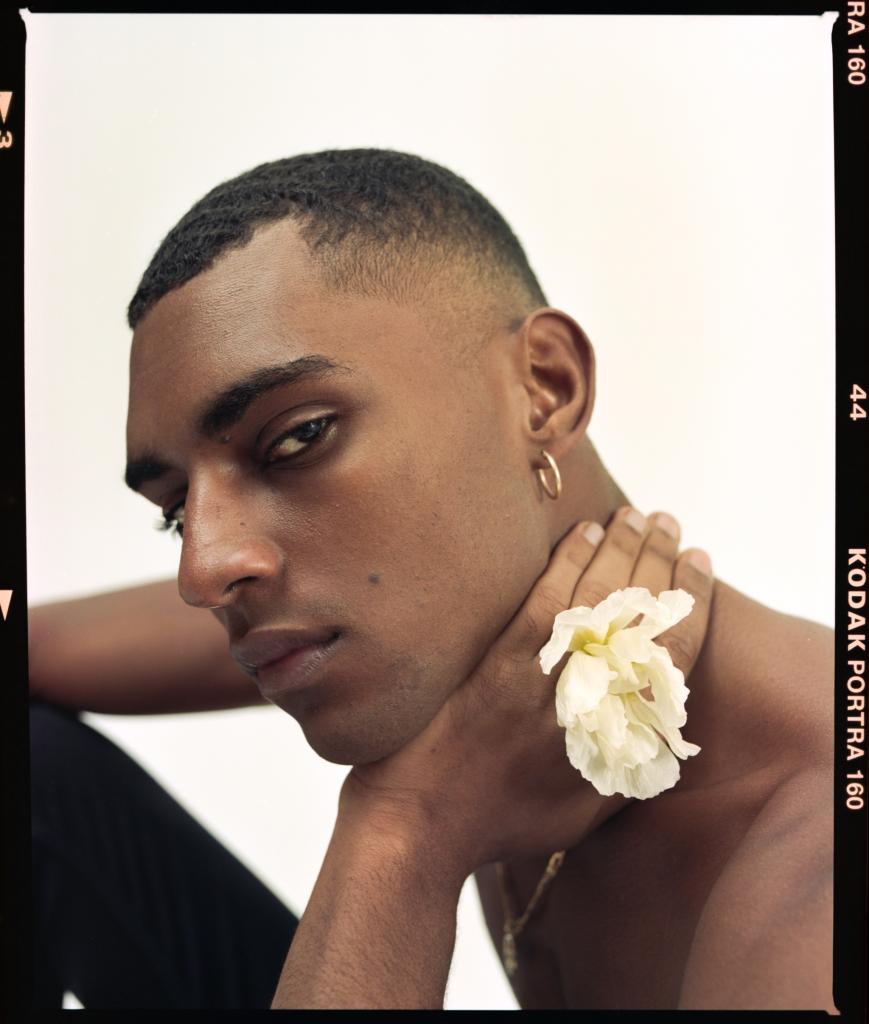 Emmanuel Maria  Leonardi look 2