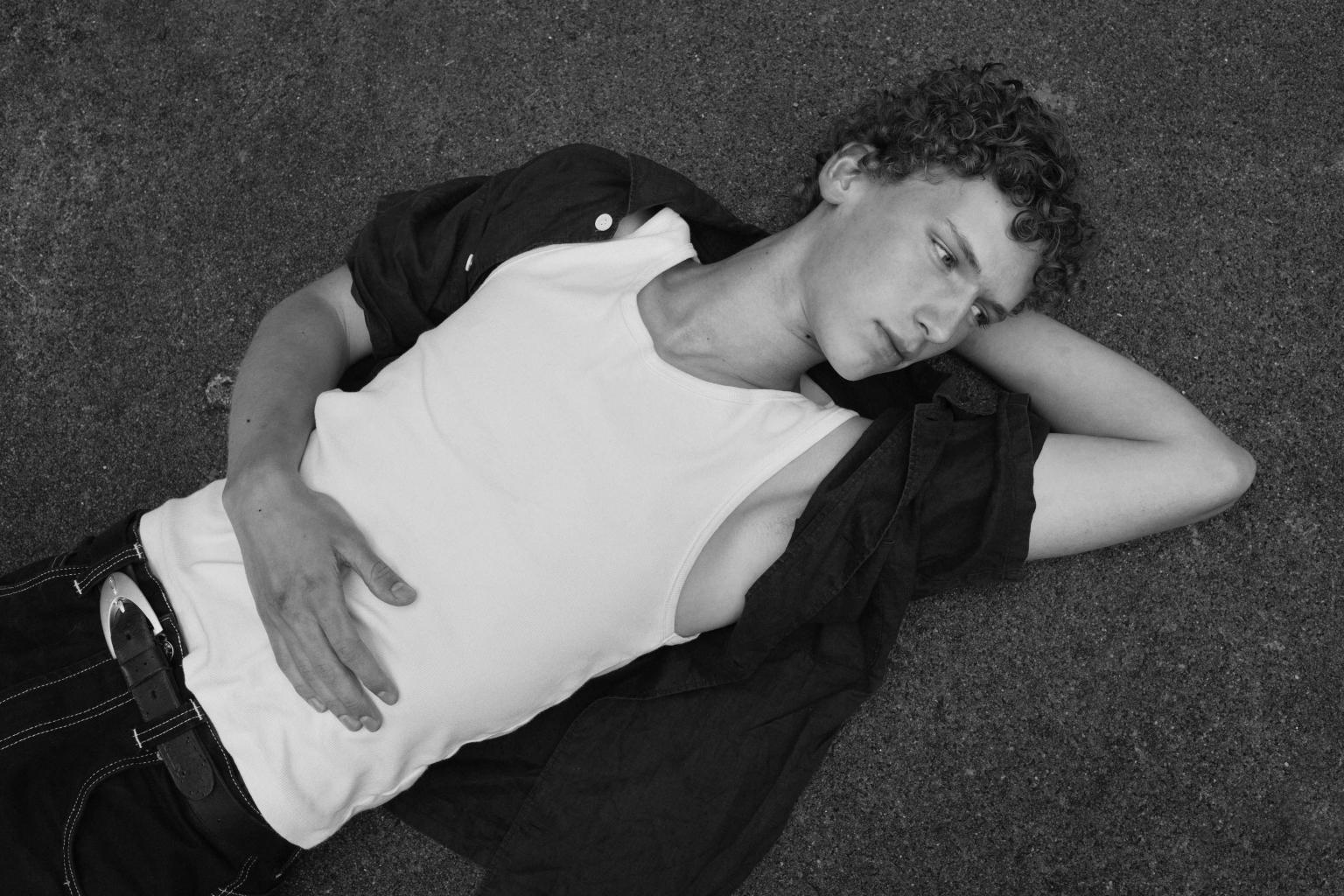 Samuel Schmid look 12