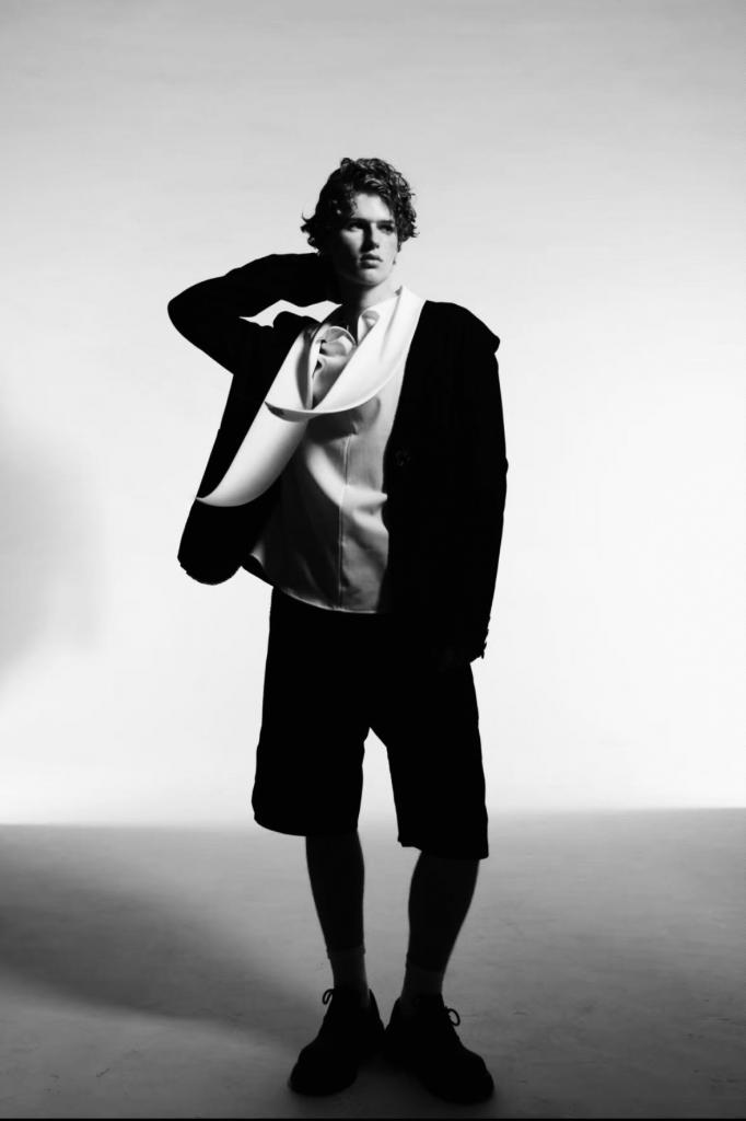 Igor Radishchev look 9