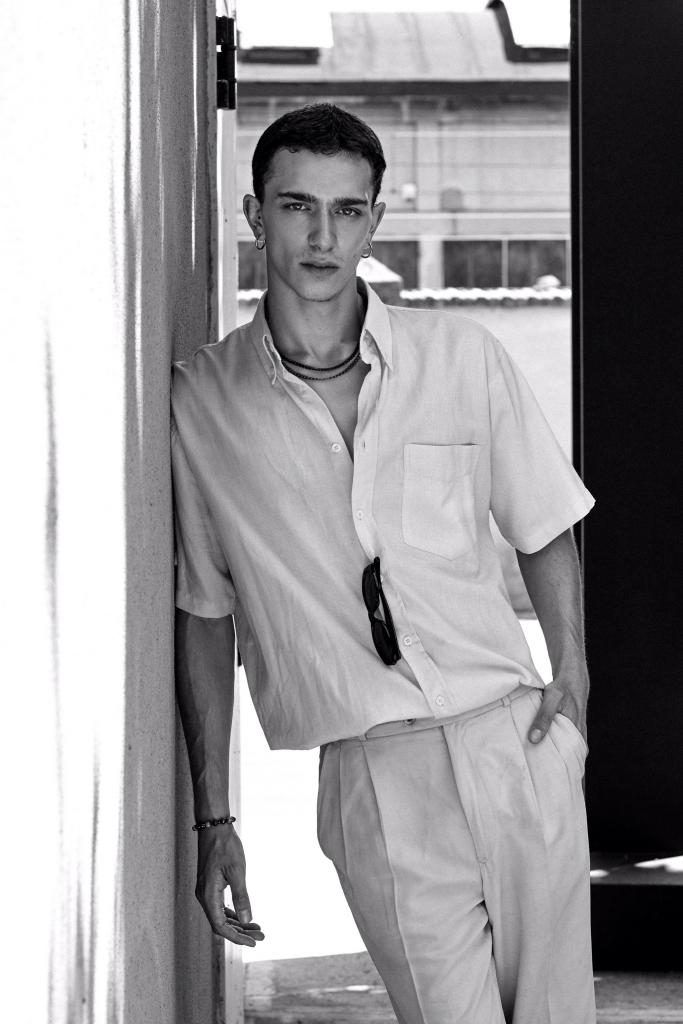 William Cardone look 41