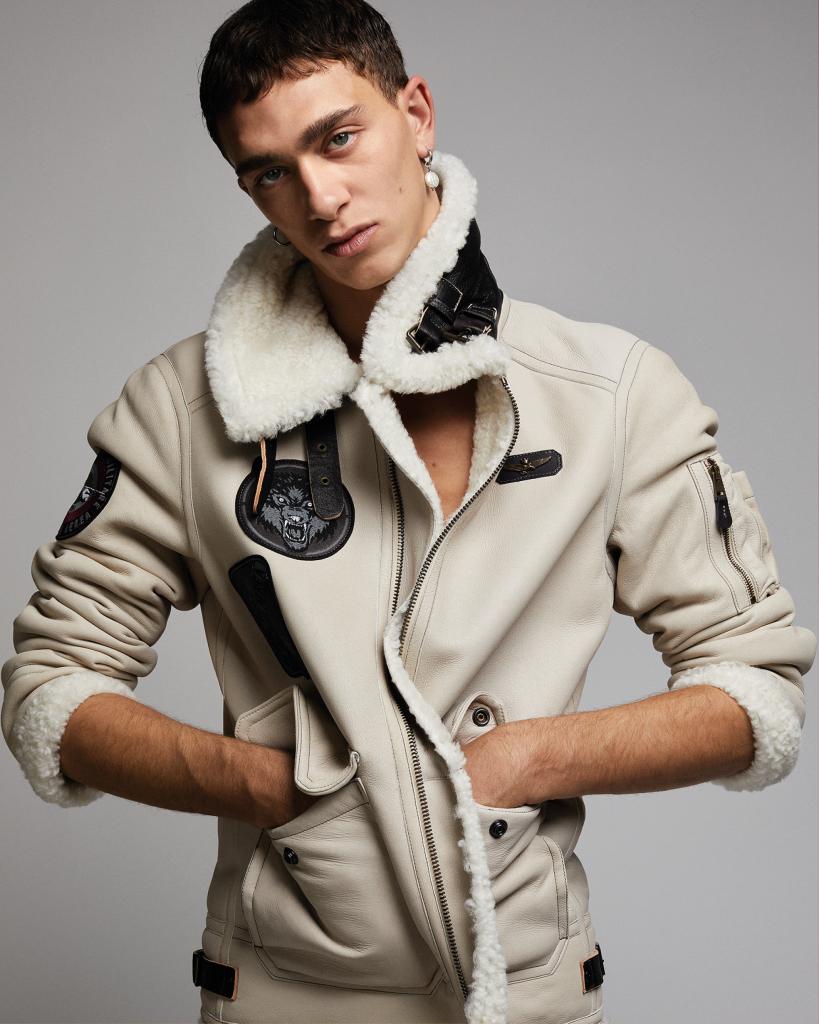 William Cardone look 21