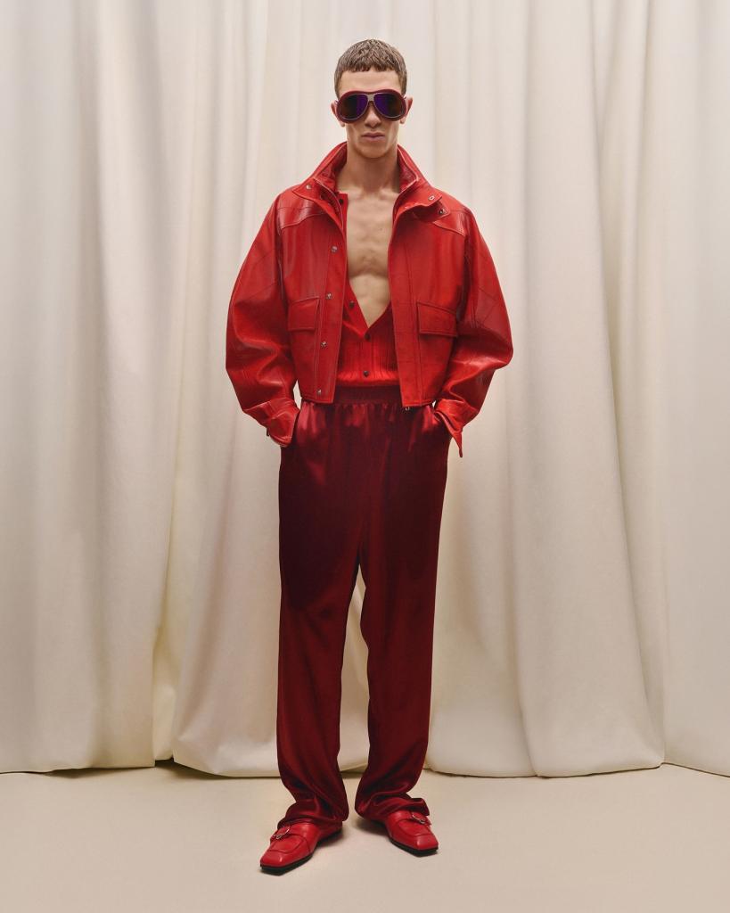 William Cardone look 24