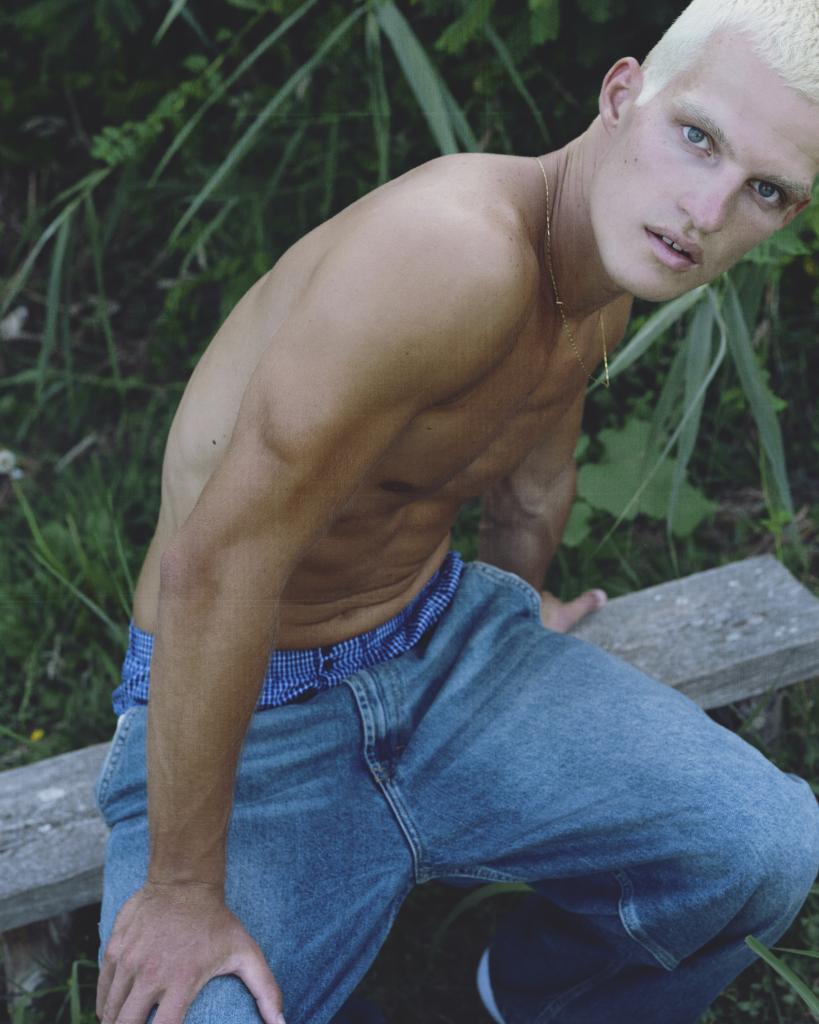 Matteo Ferri look 20