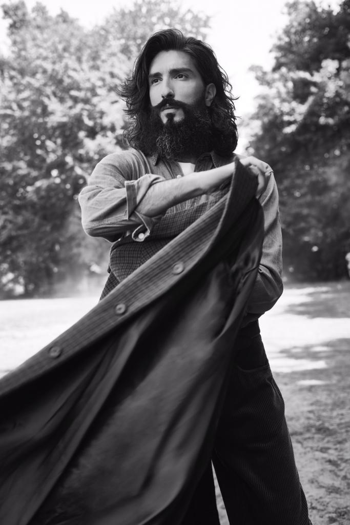 Marco Novella look 19