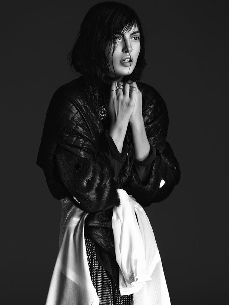 Aurora Sulejmani look 54