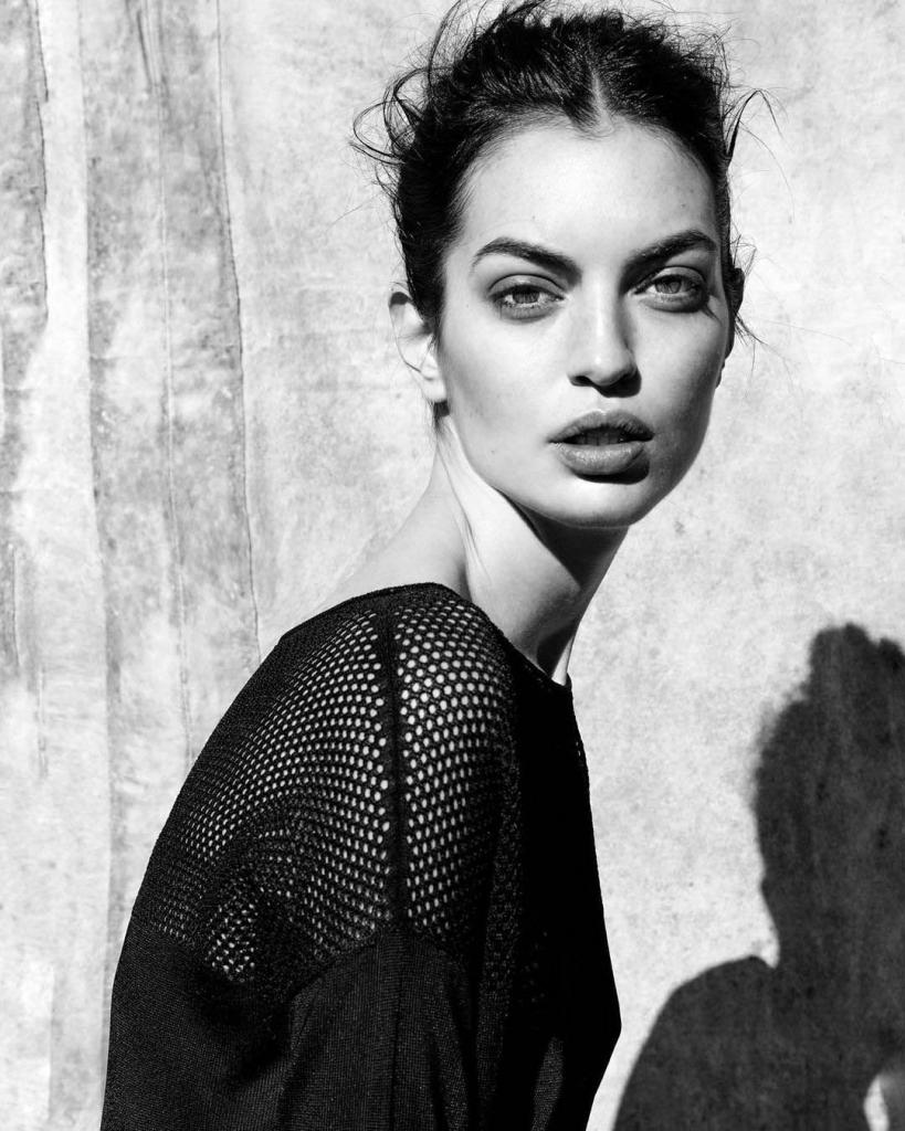 Aurora Sulejmani look 14