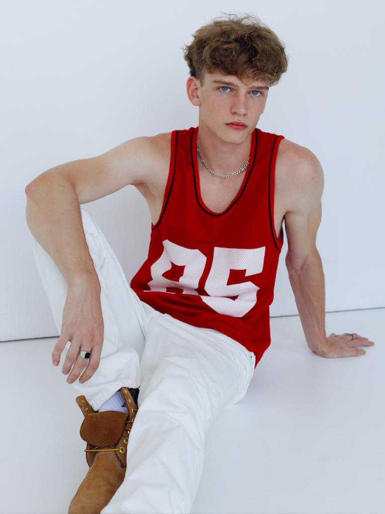 Simonas Memėnas look 8