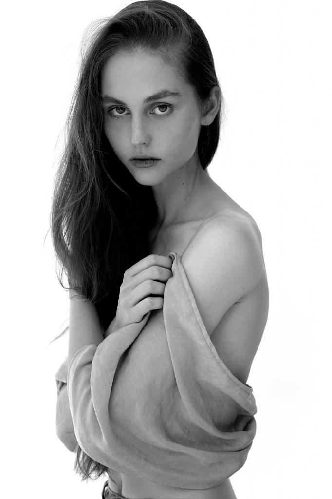 Anastasiia Antonova look 9