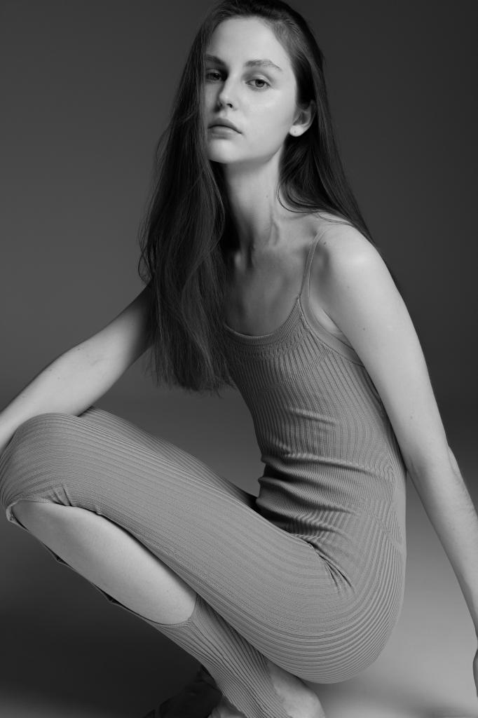 Anastasiia Antonova look 6