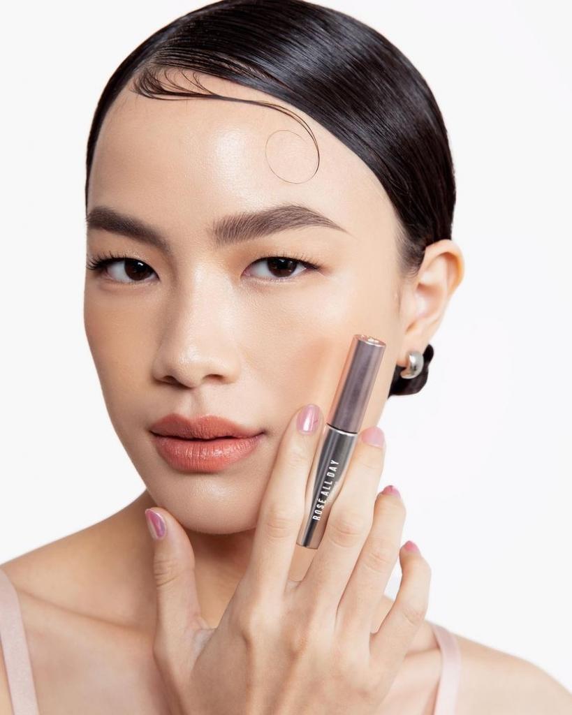 Charlotte Chrysantha look 26