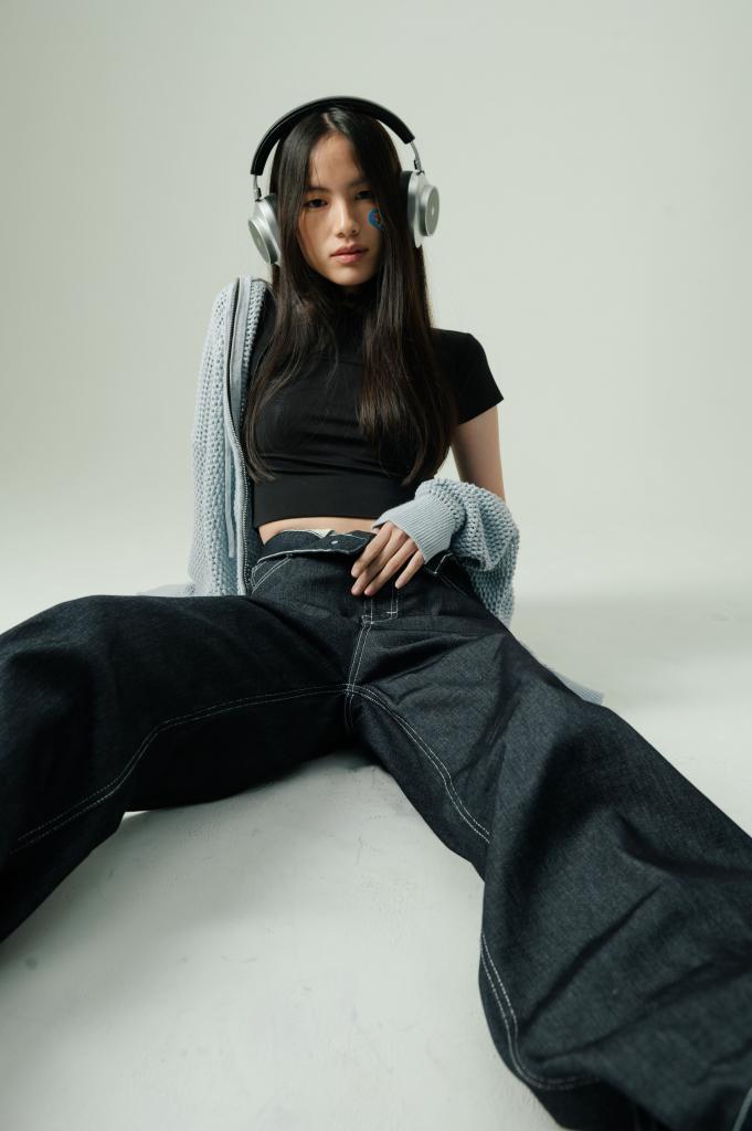 Charlotte Chrysantha look 18