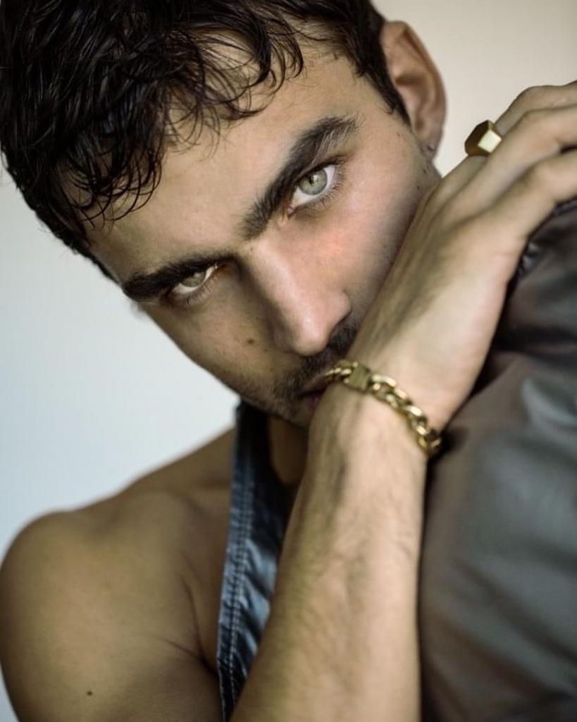 Dobri Dobrev look 37