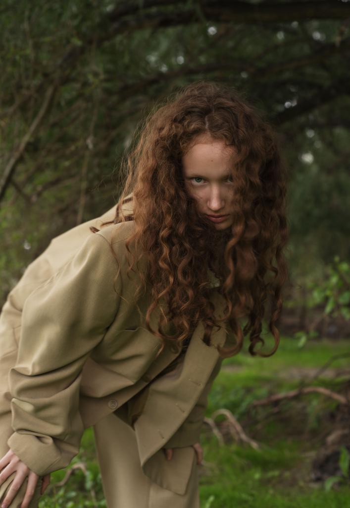 Katya Stragis look 15