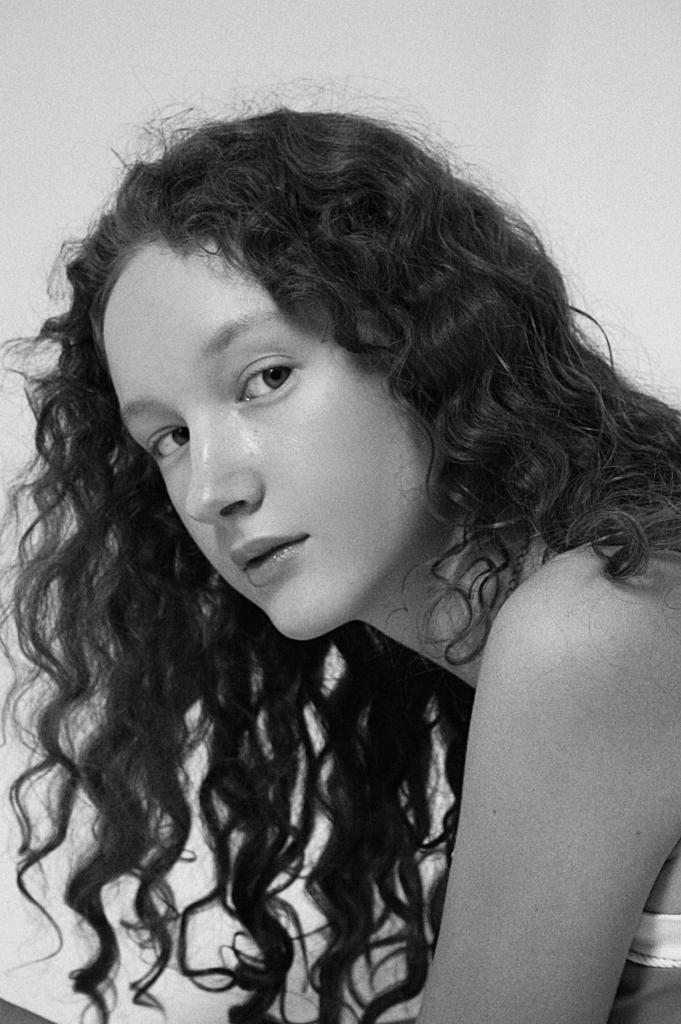 Katya Stragis look 2