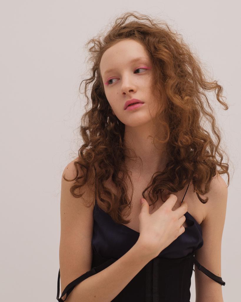 Katya Stragis look 10