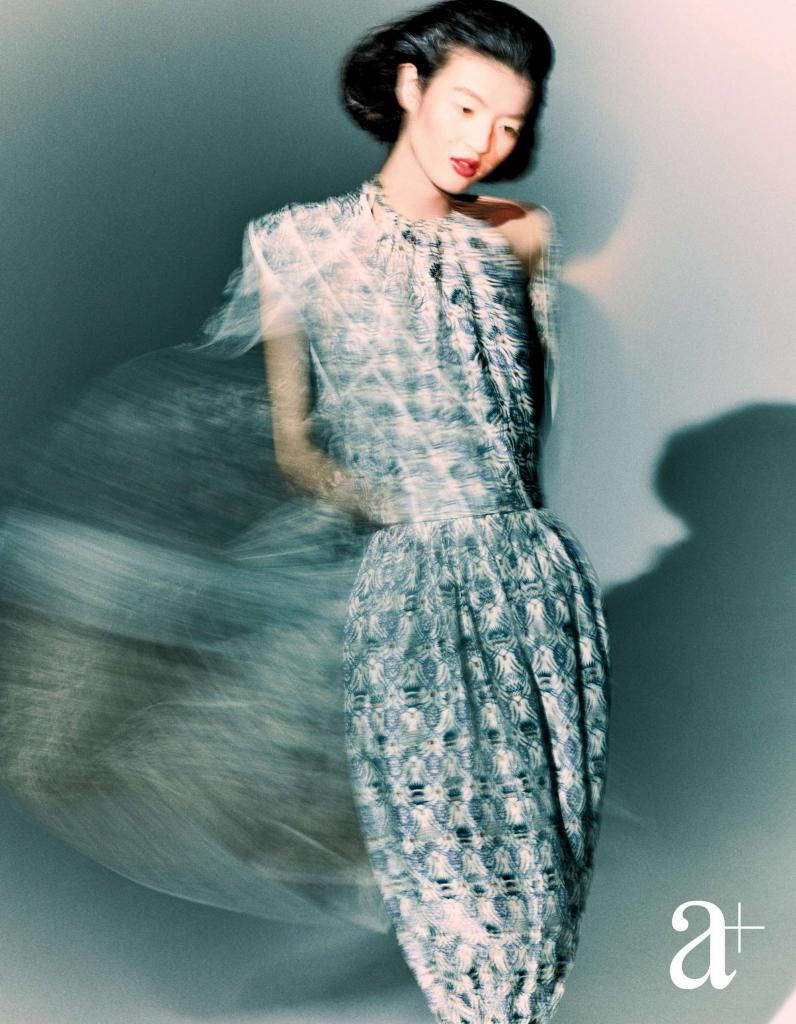 Wang Yuanxiang look 16